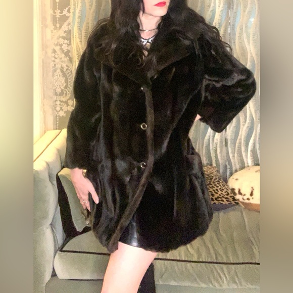 Mincara Russel Taylor Jackets & Blazers - Luxurious Vintage 60s-70s Mincara Black/Brown Faux Fur Coat